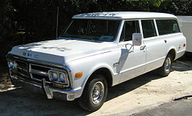 GMC Suburban white single drivers side door 1968-72.jpg